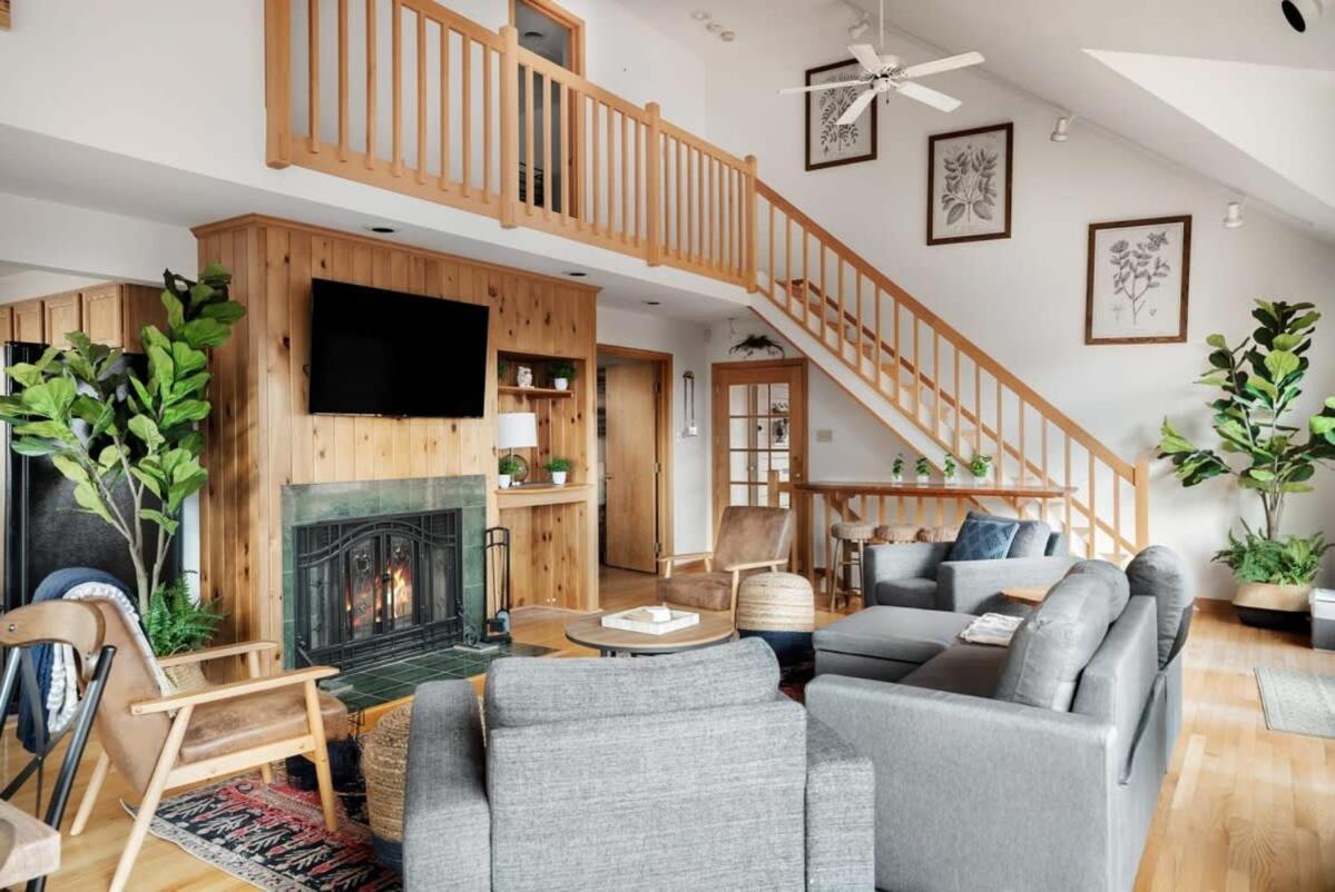 Modern Retreat W Hot Tub, Deck & Resort Amenities Berkeley Springs Exterior foto